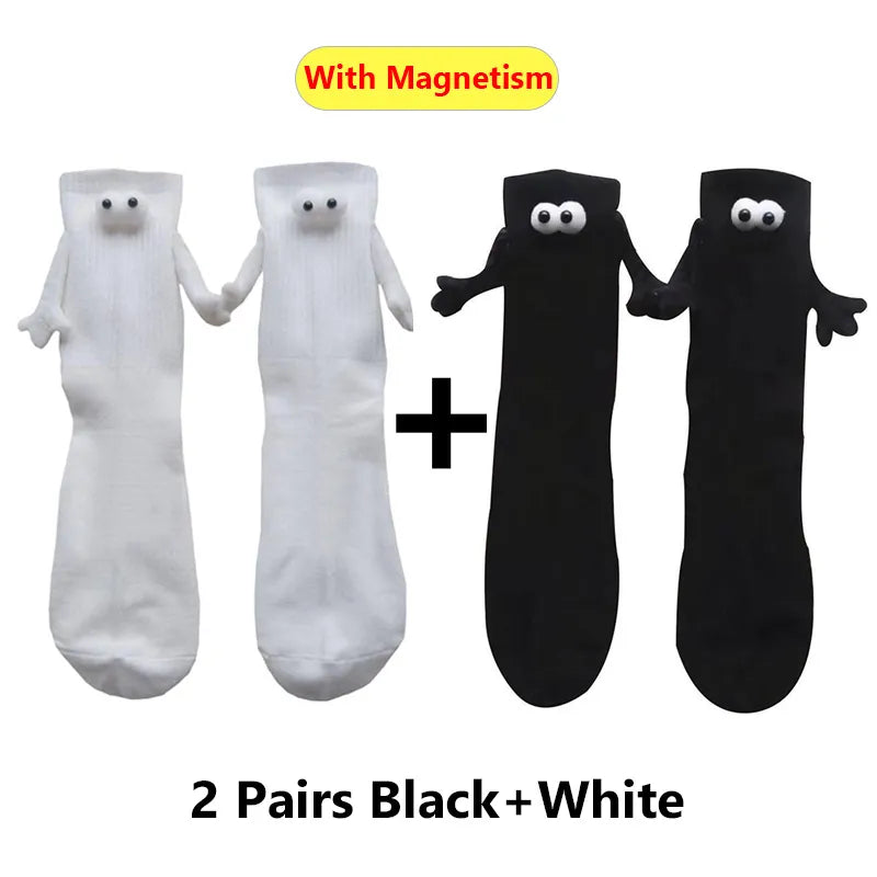 Harmony Couple Sock Set: Magnetic Hand-in-Hand Connection Black & White