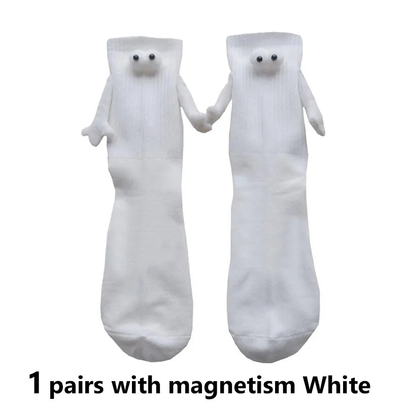 Harmony Couple Sock Set: Magnetic Hand-in-Hand Connection Black & White